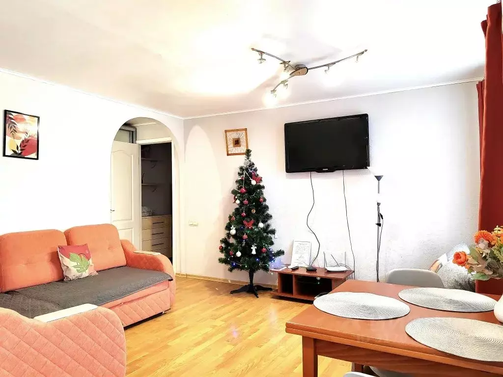 2-к кв. Тульская область, Тула Советская ул., 8 (46.0 м) - Фото 2