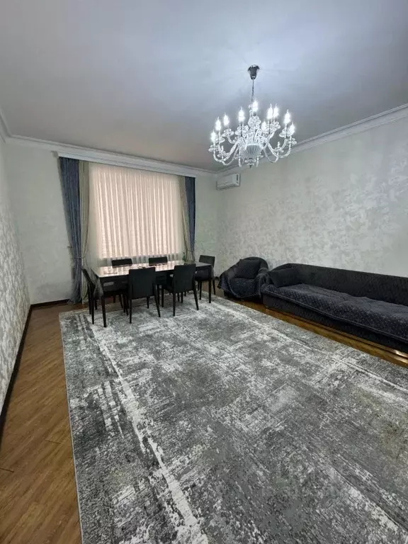 Дом в Дагестан, Махачкала ул. Энергетиков, 2 (300 м) - Фото 0