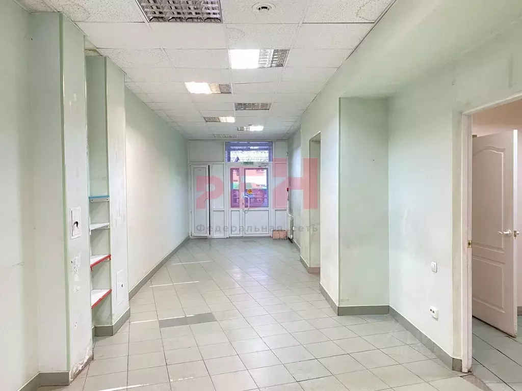 Торговая площадь в Курганская область, Курган ул. Коли Мяготина, 105 ... - Фото 2