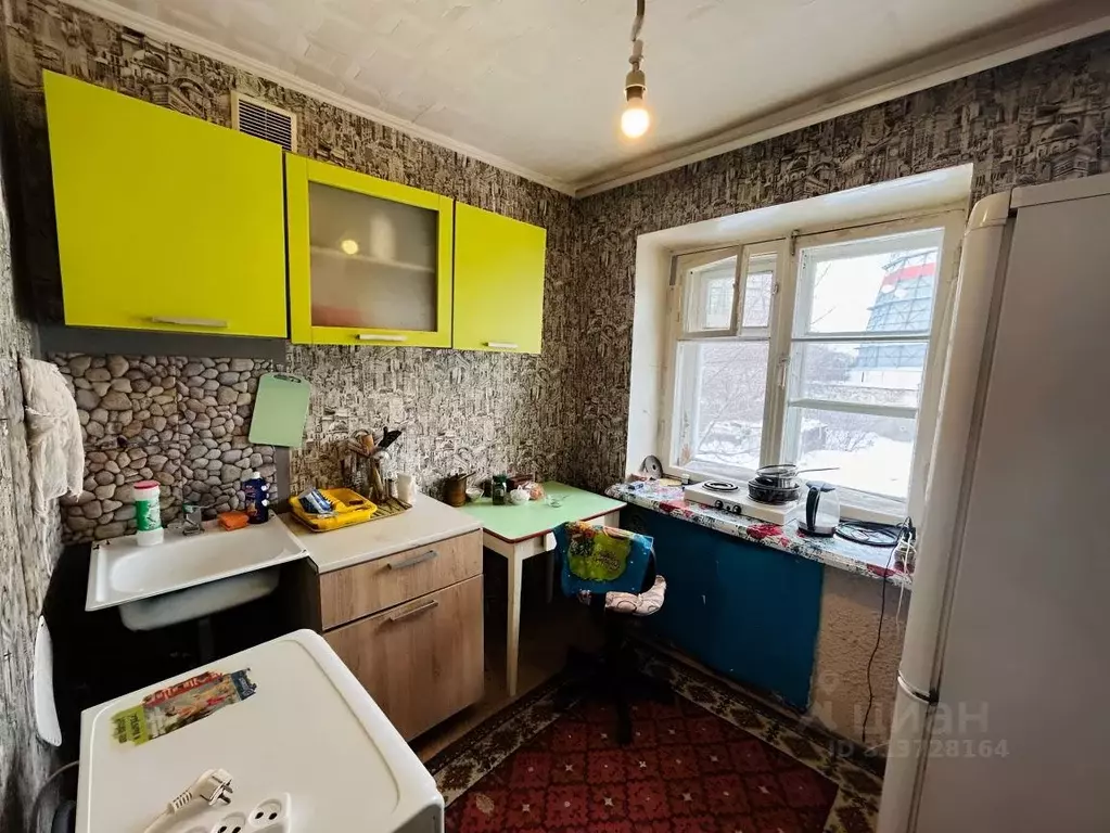 2-к кв. Омская область, Омск Комбинатская ул., 46 (43.4 м) - Фото 1