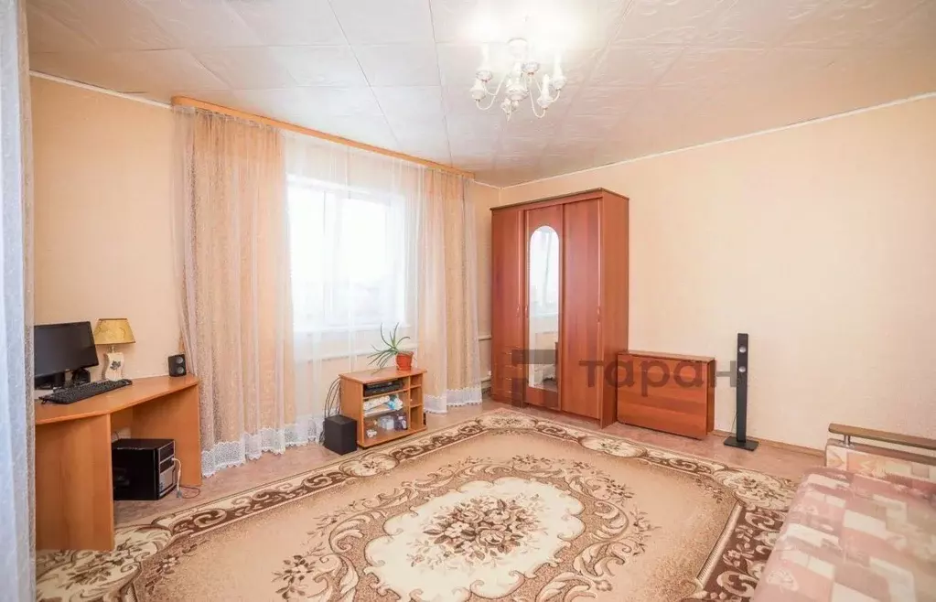 Дом в Челябинская область, Челябинск ул. Авиаторов, 24 (94 м) - Фото 1