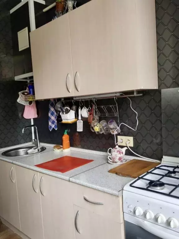 1-к кв. Крым, Симферополь просп. Победы, 52 (33.0 м) - Фото 0