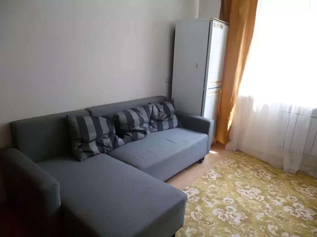 Комната Свердловская область, Екатеринбург ул. Кузнечная, 84 (15.0 м) - Фото 2