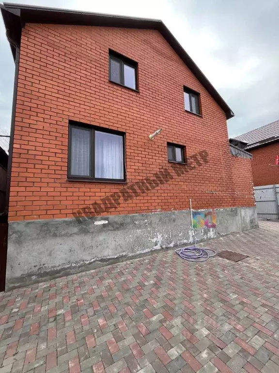 Таунхаус в Калмыкия, Элиста Строительная ул. (118 м) - Фото 1