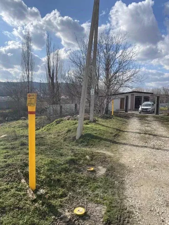 Участок в Крым, Симферопольский район, Добровское с/пос, с. Пионерское ... - Фото 2