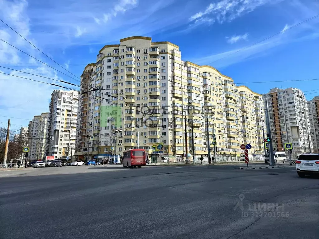 2-к кв. Краснодарский край, Новороссийск Южная ул., 3 (70.0 м) - Фото 1