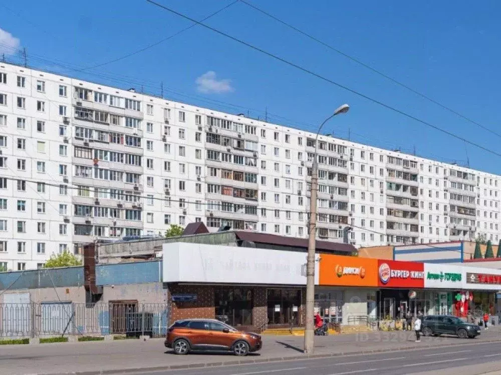 Торговая площадь в Москва ул. Маршала Катукова, 23 (3271 м) - Фото 1