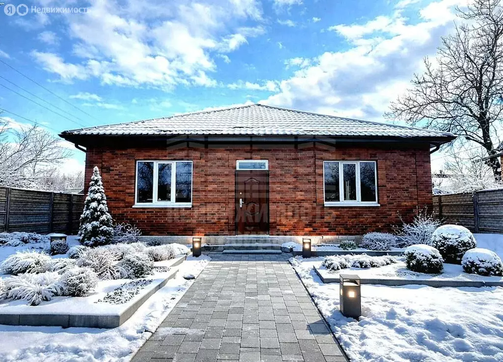 Дом в Таганрог, улица Панфилова, 302 (107 м) - Фото 1