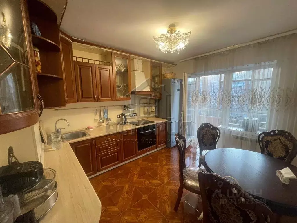 3-к кв. Красноярский край, Красноярск ул. Алексеева, 22 (88.2 м) - Фото 1