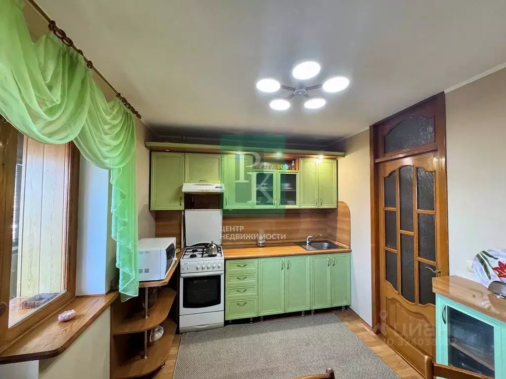 2-к кв. Севастополь ул. Генерала Хрюкина, 4 (55.2 м) - Фото 1