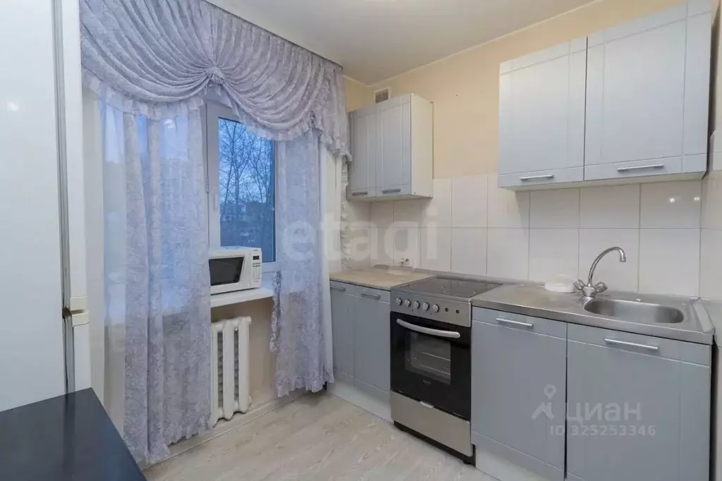 3-к кв. Тюменская область, Тюмень Холодильная ул., 51 (52.0 м) - Фото 2