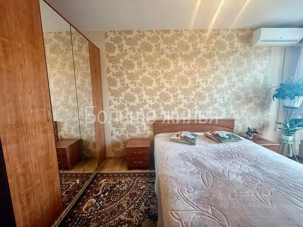 3-к кв. Волгоградская область, Волгоград бул. 30-летия Победы, 82 ... - Фото 2