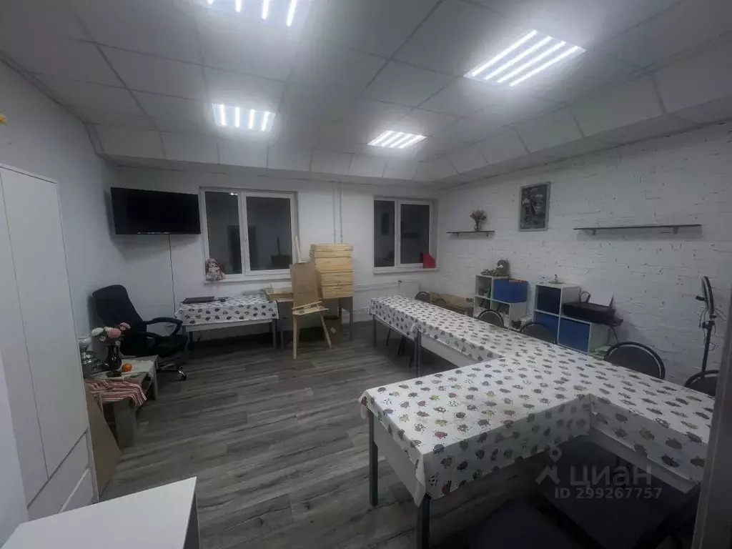 Помещение свободного назначения в Московская область, Долгопрудный ... - Фото 1