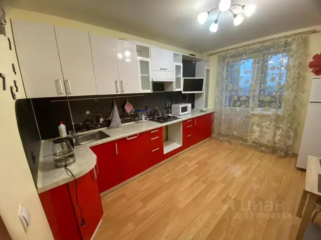 1-к кв. Вологодская область, Череповец Рыбинская ул., 6 (40.0 м) - Фото 1