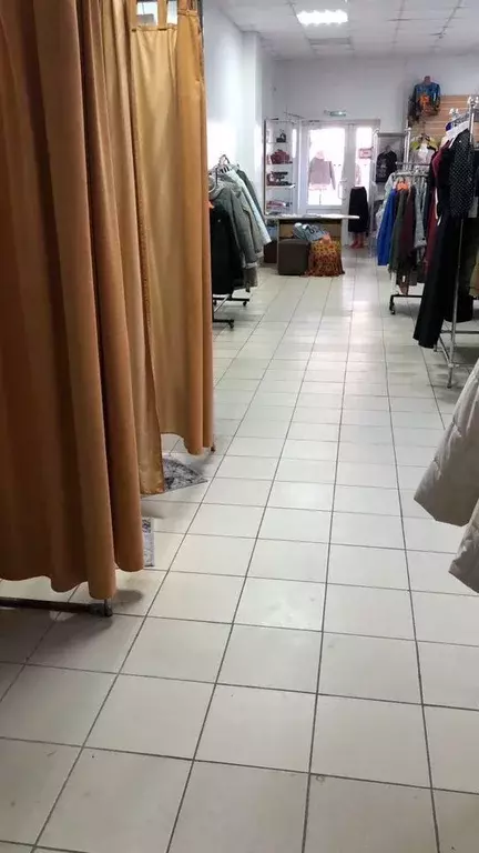 Торговая площадь в Краснодарский край, Мостовской пгт ул. ... - Фото 1