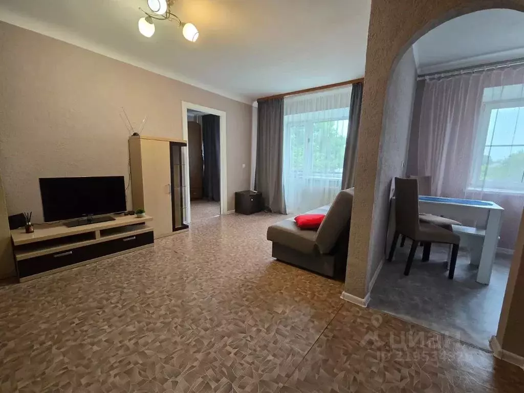 2-к кв. Хабаровский край, Хабаровск Станционная ул., 19 (43.0 м) - Фото 1