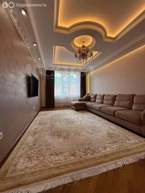 2-комнатная квартира: Махачкала, улица Гайдара Гаджиева, 1В (81 м) - Фото 2