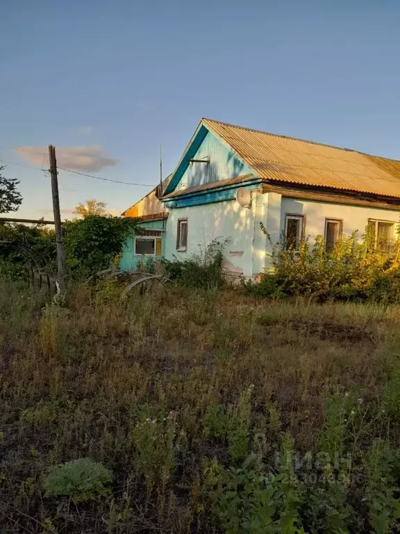 Дом в Самарская область, Богатовский район, Печинено с/пос, с. ... - Фото 1