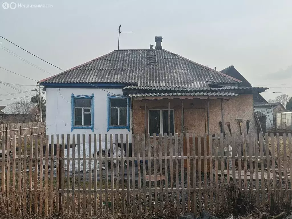 Дом в Мыски, Центральная улица (50.8 м) - Фото 1