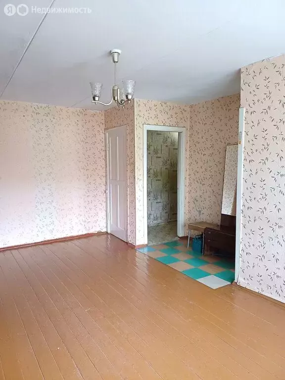 2-комнатная квартира: Ревда, улица Цветников, 39 (45 м) - Фото 0