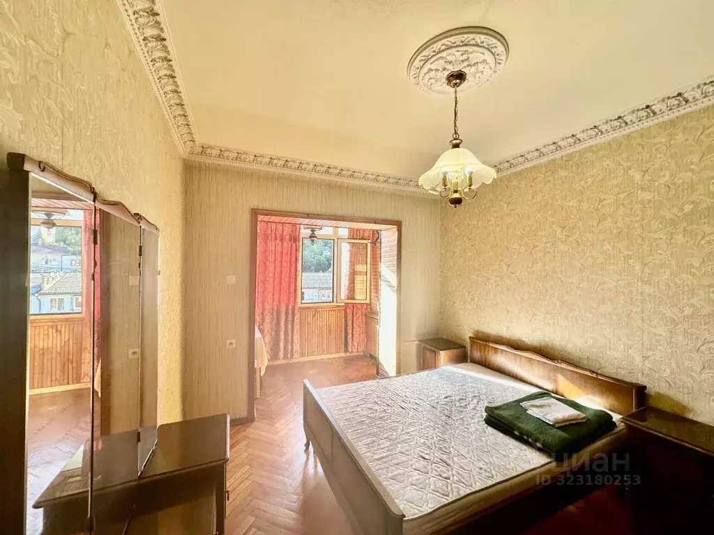 2-к кв. Краснодарский край, Сочи Гагарина мкр, ул. Красноармейская, ... - Фото 2