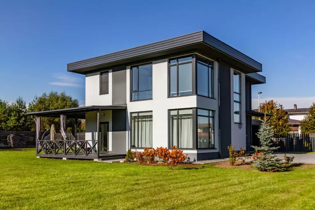 Дом в Ленинградская область, Всеволожск ул. Барона Корфа, 33 (198 м) - Фото 1