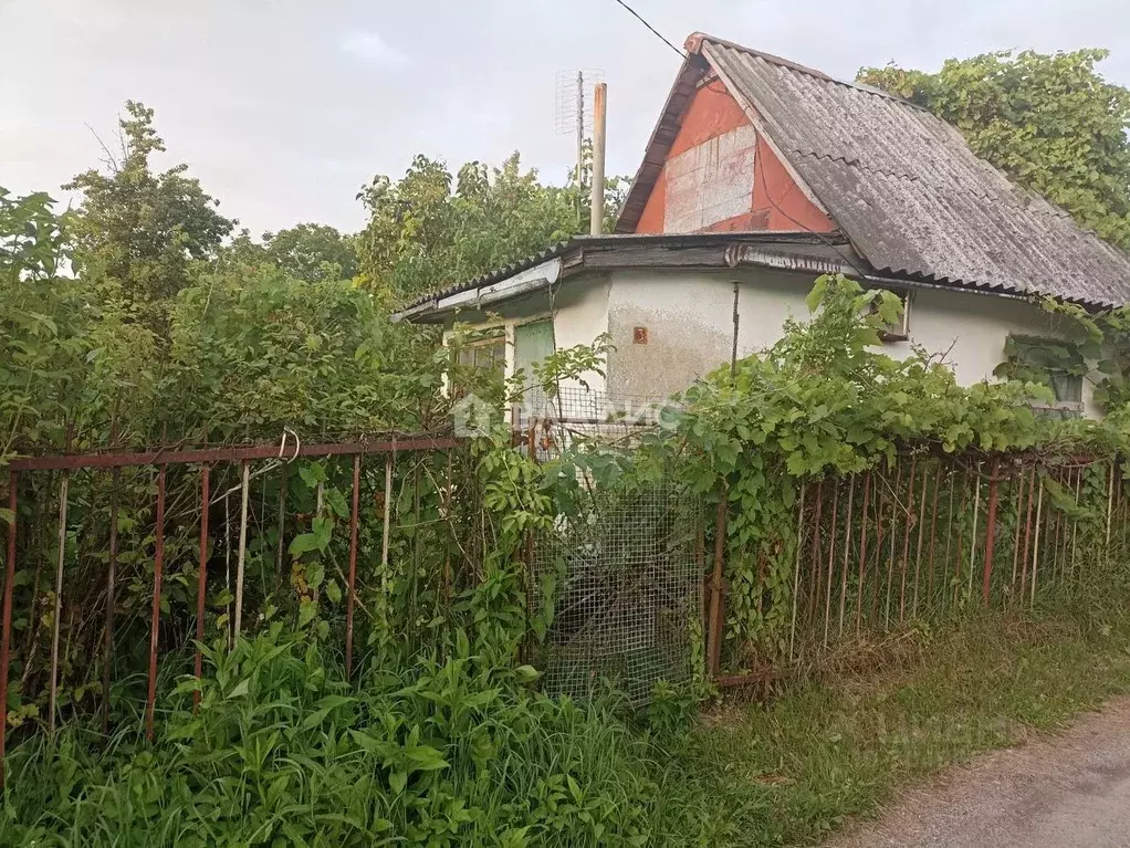 Дом в Калининградская область, Калининград Железнодорожник СНТ, ул. ... - Фото 1