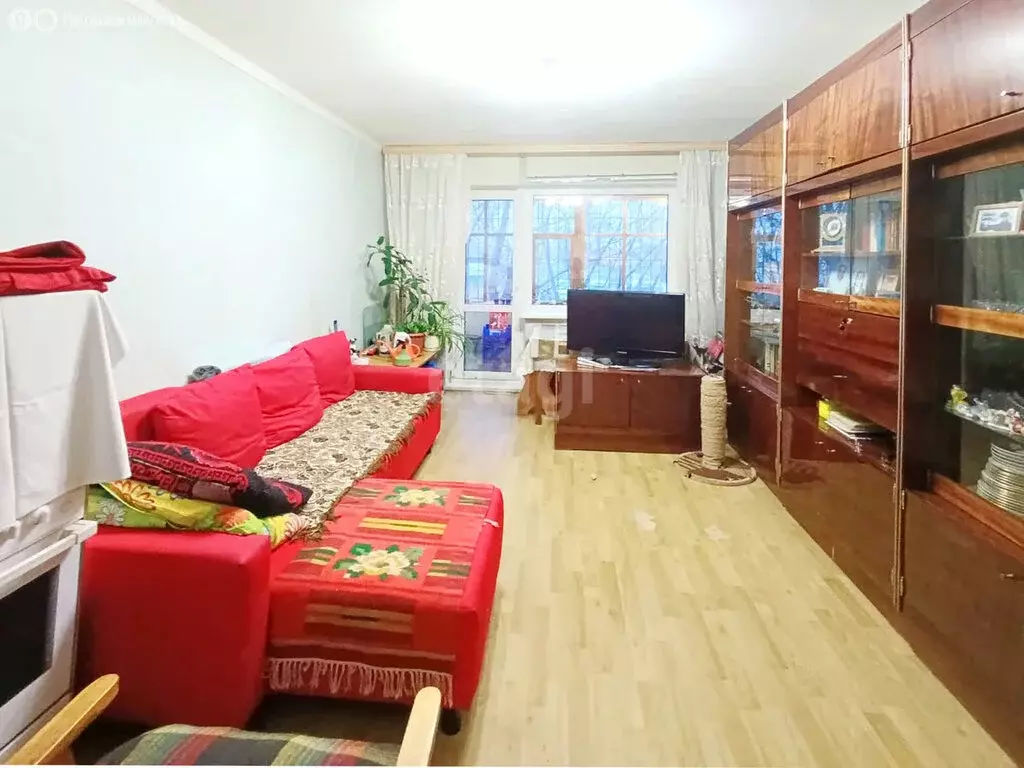 3-комнатная квартира: Омск, улица Муромцева, 91 (61 м) - Фото 0