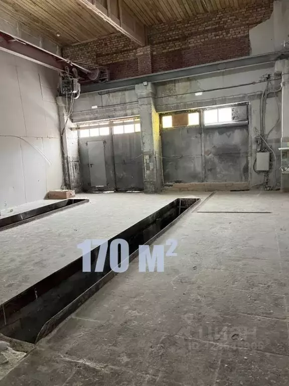 Помещение свободного назначения в Москва Кольская ул., 14С7 (17000 м) - Фото 1