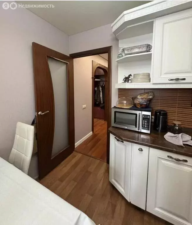 2-комнатная квартира: Тюмень, улица Пермякова, 65 (59.5 м) - Фото 1