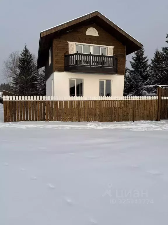 Дом в Свердловская область, Ревда муниципальный округ, с. Мариинск ул. ... - Фото 1