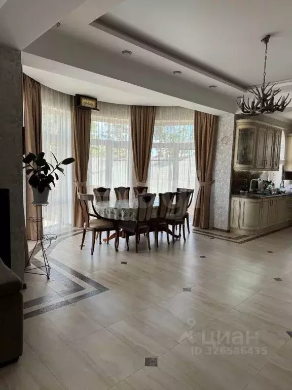 Дом в Бурятия, Улан-Удэ ул. Каменистая (700 м) - Фото 1