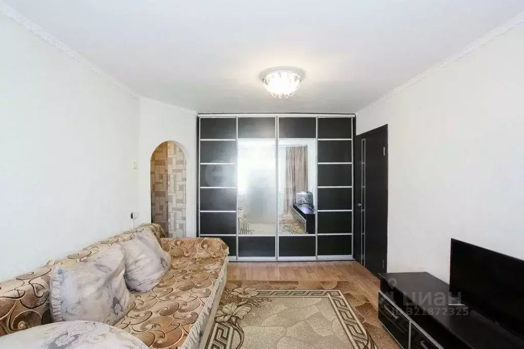 2-к кв. Бурятия, Улан-Удэ ул. Жердева, 17 (43.2 м) - Фото 0