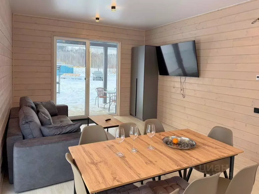 Дом в Ленинградская область, Приозерский район, Красноозерное с/пос, ... - Фото 1