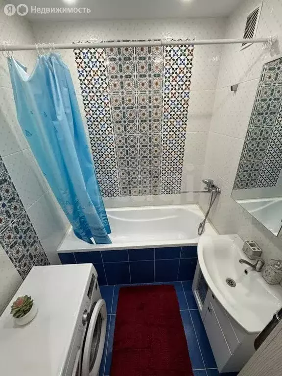 2-комнатная квартира: Альметьевск, микрорайон Алсу, улица Рината ... - Фото 2