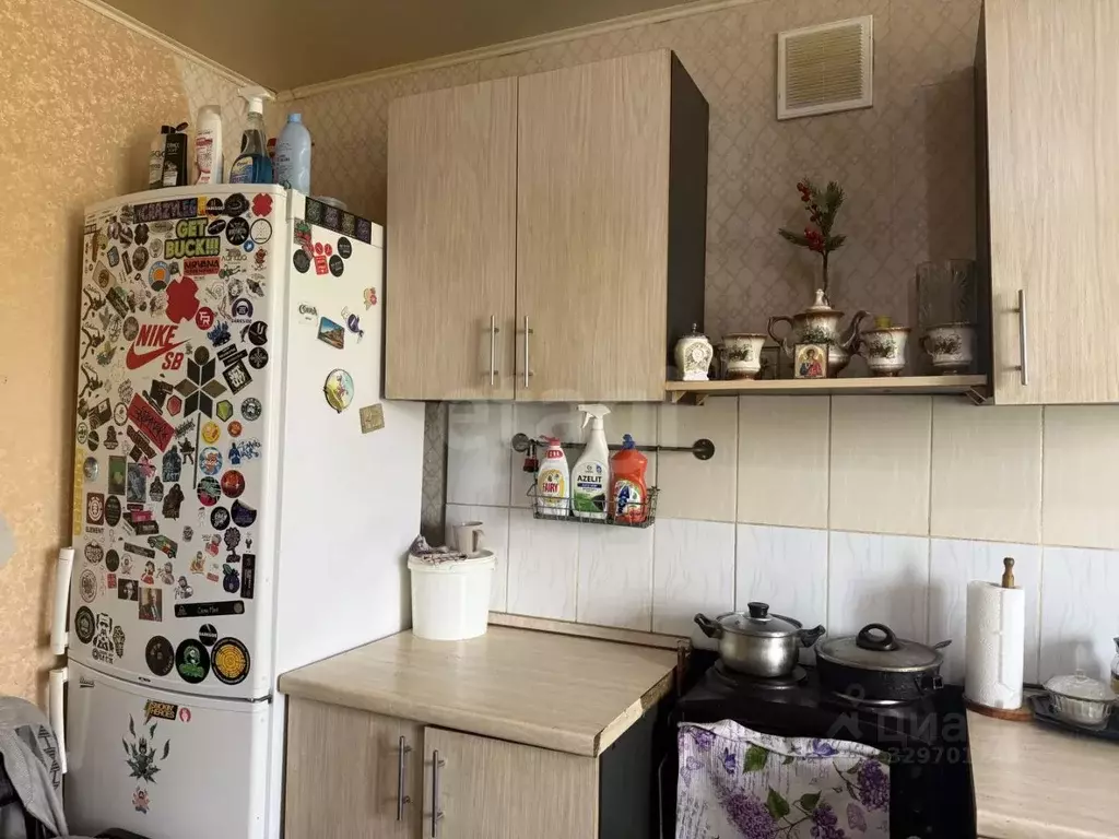 Комната Омская область, Омск ул. 23-я Линия, 67 (13.1 м) - Фото 1