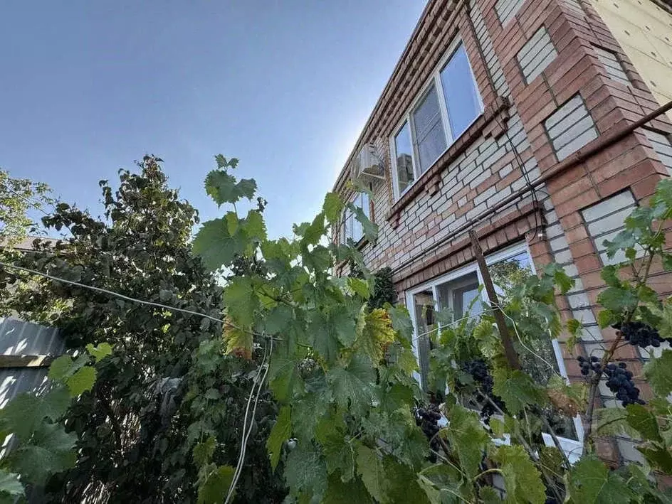 Дом в Адыгея, Тахтамукайский район, Старобжегокайское с/пос, Новая ... - Фото 2