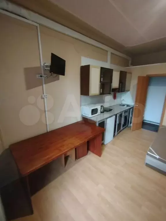 Комната 20 м в 1-к., 2/2 эт. - Фото 0