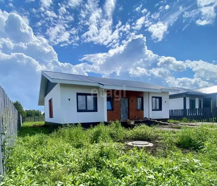 Дом в Башкортостан, Уфимский район, Русско-Юрмашский сельсовет, д. ... - Фото 1