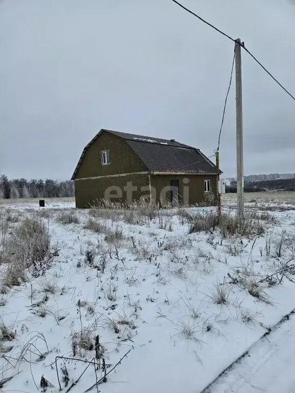 Дом в Курская область, Курский район, Лебяженский сельсовет, с. ... - Фото 0