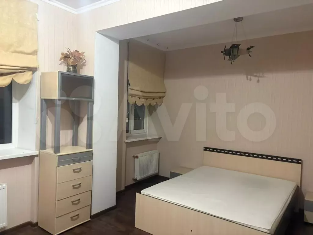 2-к. квартира, 70 м, 7/10 эт. - Фото 1