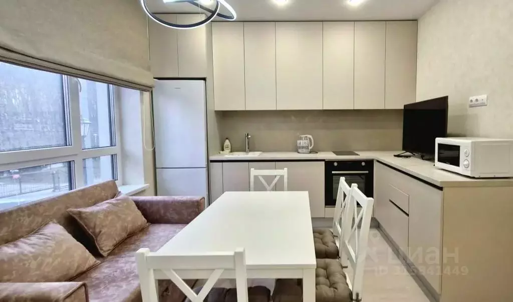 1-к кв. Калининградская область, Пионерский Портовая ул., 5 (40.0 м) - Фото 0