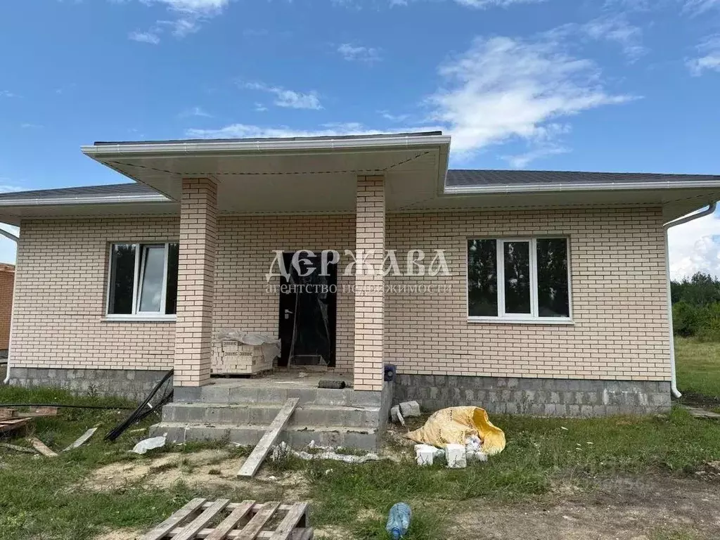 Коттедж в Белгородская область, Старооскольский городской округ, с. ... - Фото 2