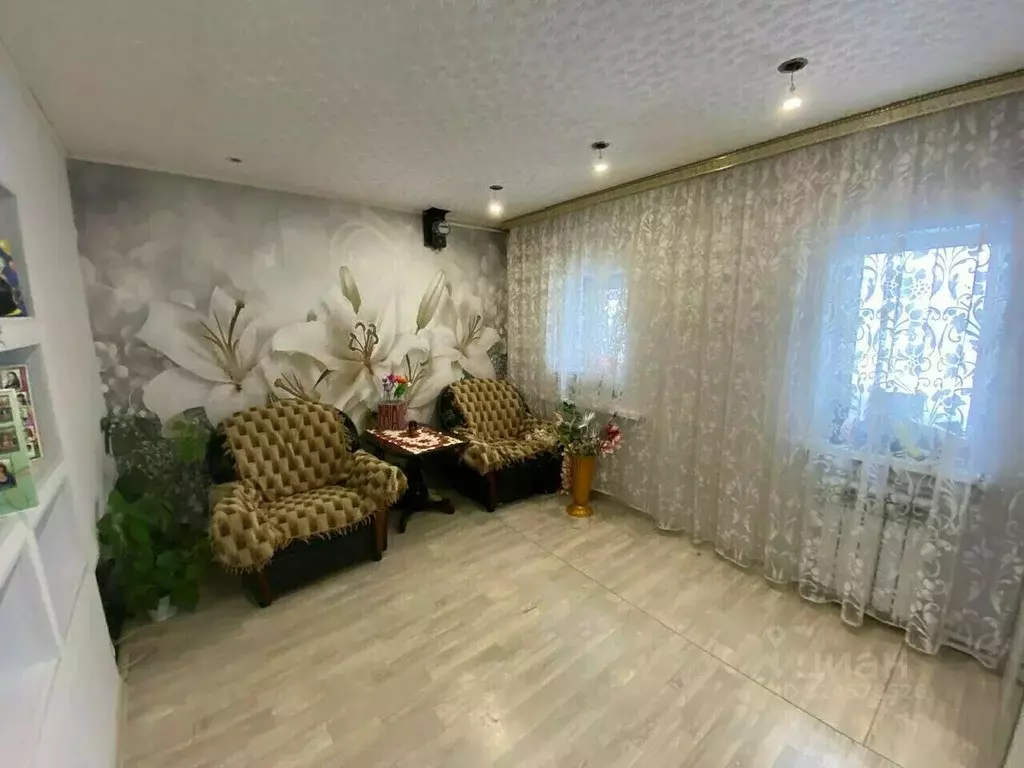 Дом в Свердловская область, Нижний Тагил ул. Челюскинцев, 123А (100 м) - Фото 1