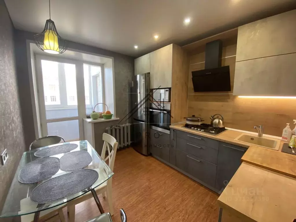 2-к кв. Ярославская область, Ярославль ул. Победы, 33 (67.0 м) - Фото 1