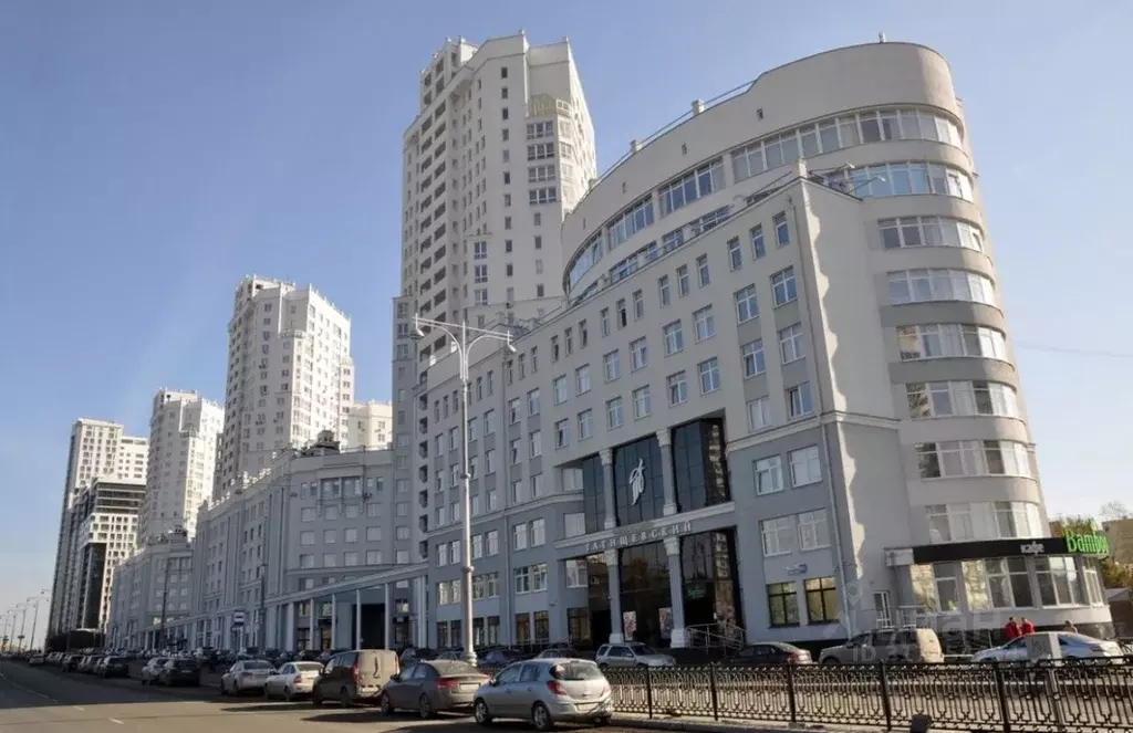 2-к кв. Свердловская область, Екатеринбург ул. Татищева, 49 (68.0 м) - Фото 1