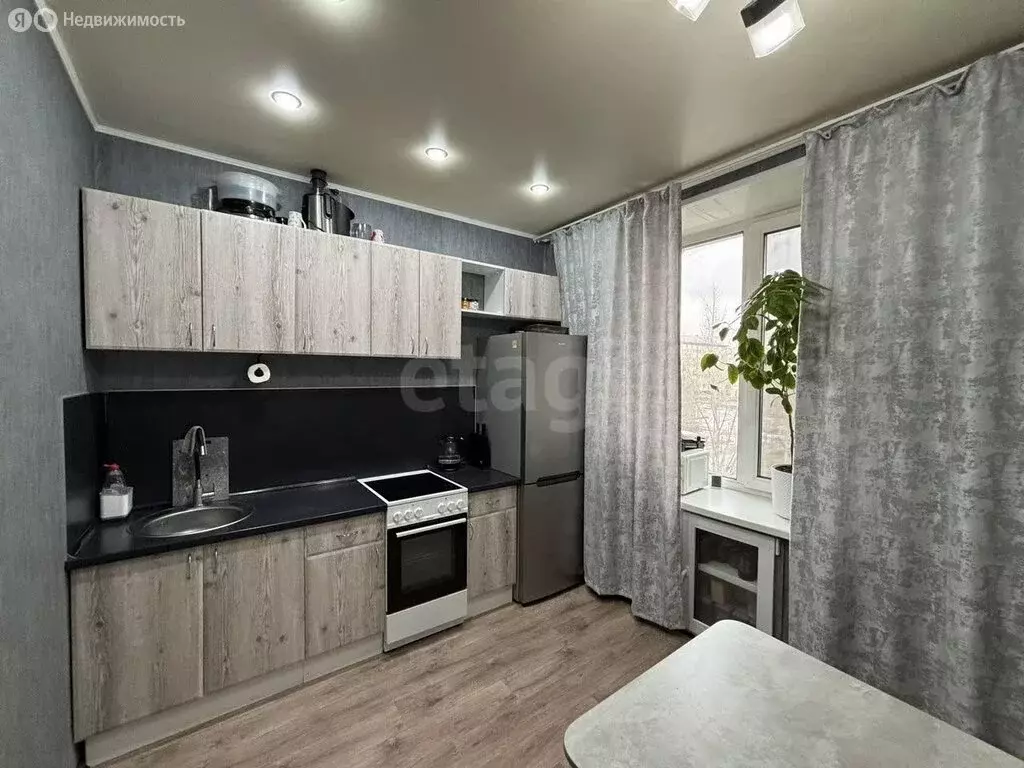 2-комнатная квартира: Барнаул, проспект Ленина, 45 (60.6 м) - Фото 1