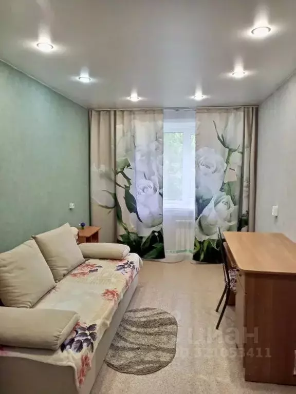 3-к кв. Иркутская область, Усть-Кут ул. Кирова, 38 (54.0 м) - Фото 0