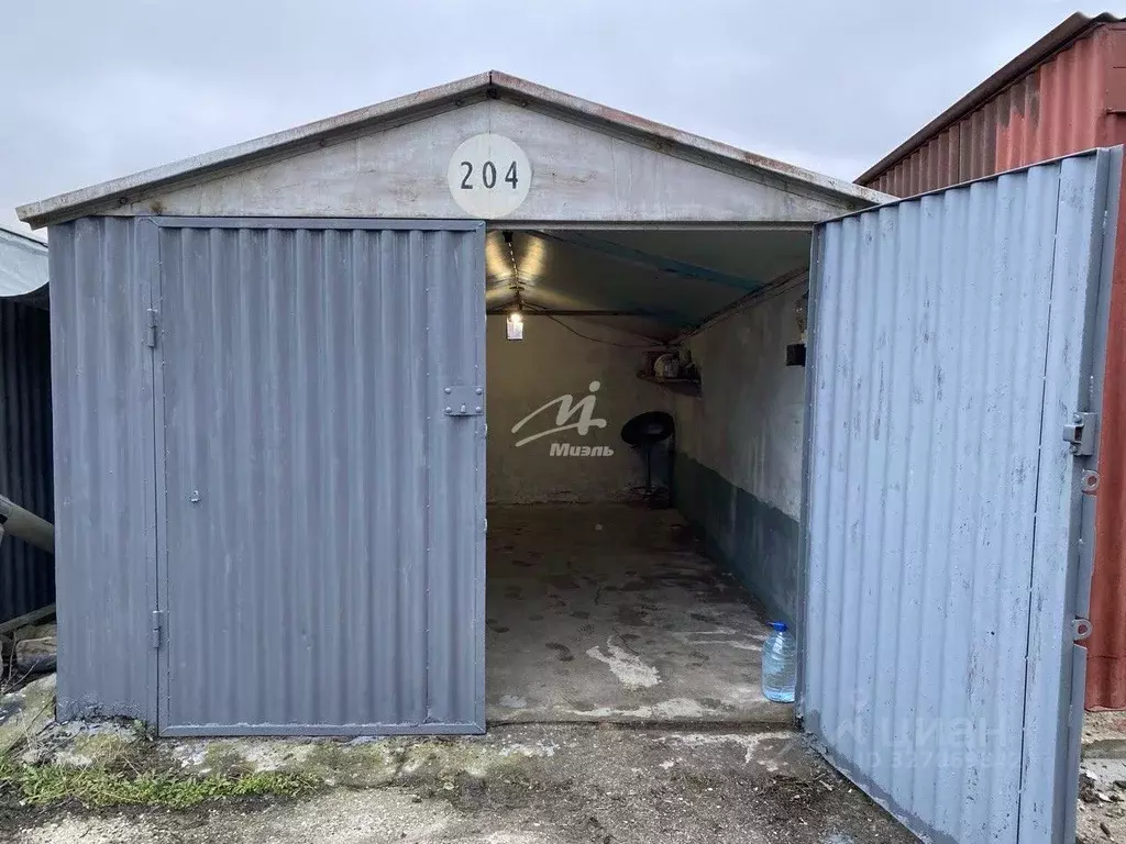 Гараж в Севастополь ул. Генерала Ракова (18 м) - Фото 1