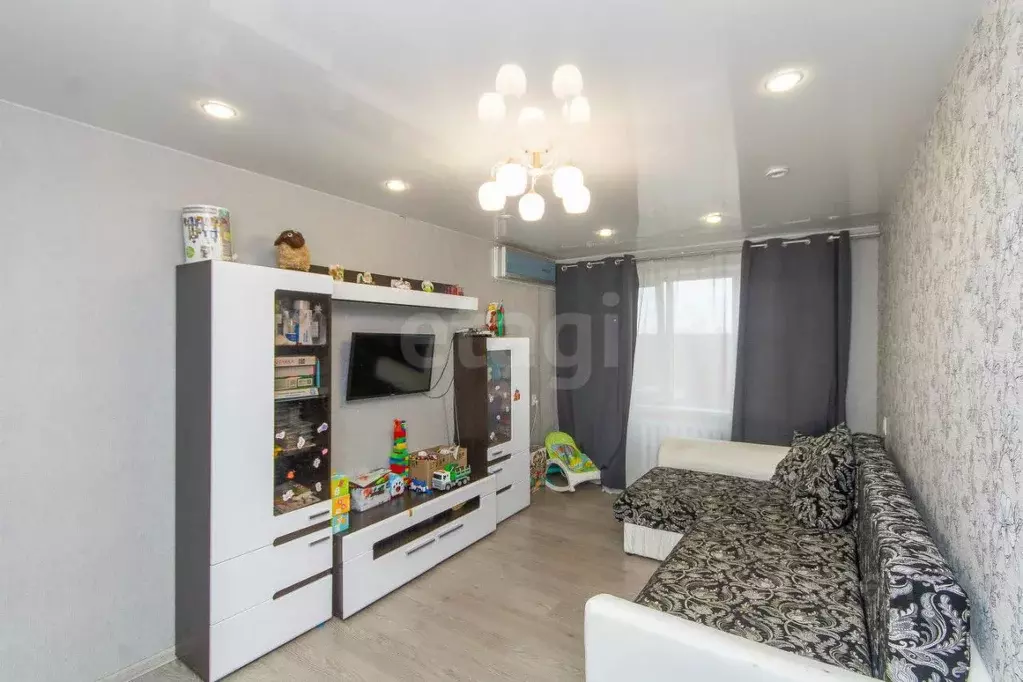 2-к кв. Тюменская область, Тюмень Микрорайон мыс, ул. Мусоргского, 38 ... - Фото 2